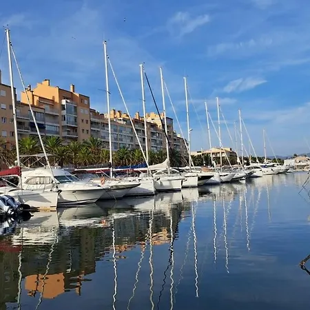 Apartman Proche Port Et Plages, Piscine
