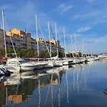 Апартаменты Proche Port Et Plages, Piscine