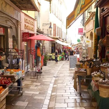 Διαμέρισμα Proche Port Et Plages, Piscine Ιέρ